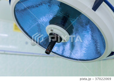 surgical lamp closeup of the operating 37022069