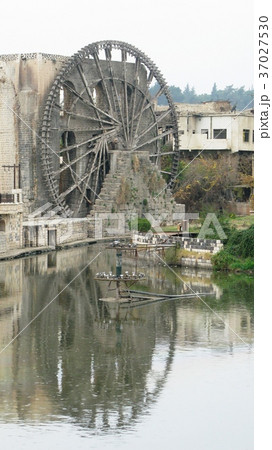Water-wheel norias in Hama, Syria 37027530