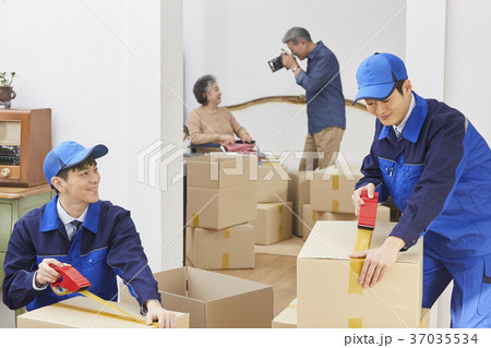 男 男性 男の子 37035534