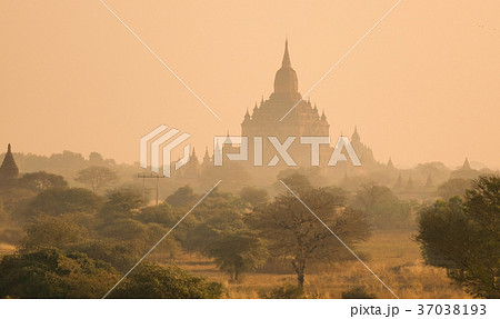 Ancient temple in Bagan, Myanmar Ancient temple in Bagan, Myanmar 37038193