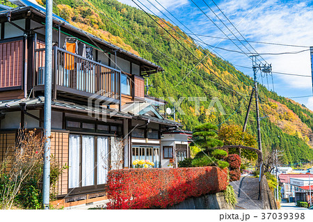 《山梨県》小菅村・田舎の長閑な風景 37039398