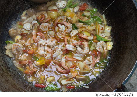 Tom Yum Kung 37041578