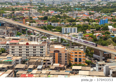 Skytrain 37043353