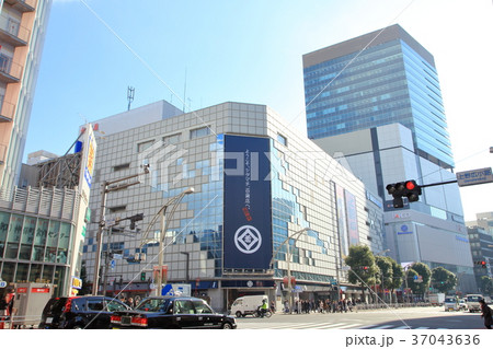 上野広小路交差点　台東区 37043636