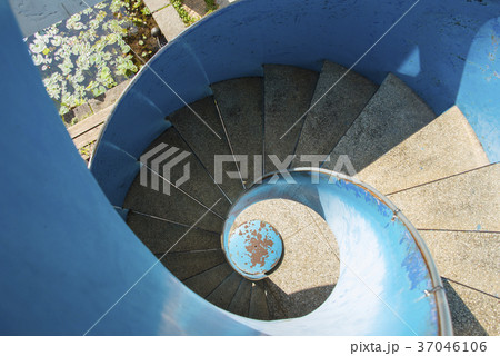 幾何学図形 回転 旋回 37046106