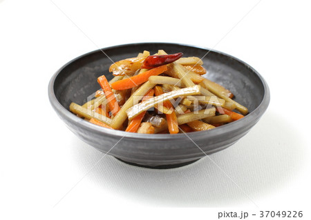 炒め物、野菜のキンピラ、根菜の炒め物、きんぴらごぼう 37049226