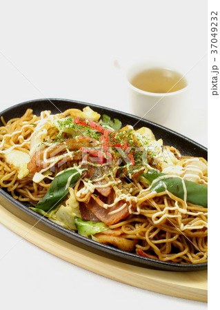 焼きそば、ソース焼きそば、麺料理 焼きそば、ソース焼きそば、麺料理 37049232