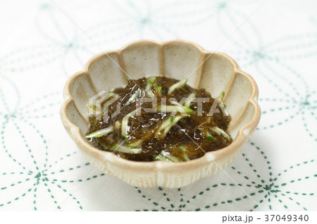 酢の物、もずくときゅうり 37049340