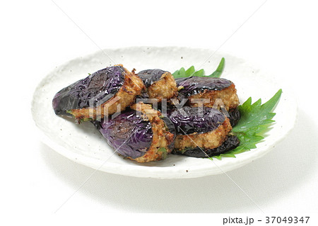 茄子の揚げ物料理、茄子と挽き肉はさみ揚げ、夏野菜料理 茄子の揚げ物料理、茄子と挽き肉はさみ揚げ、夏野菜料理 37049347