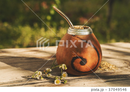 Traditional Argentin yerba mate drink in Calabash  37049546