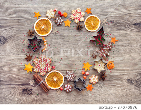 Christmas homemade gingerbread cookies 37070976