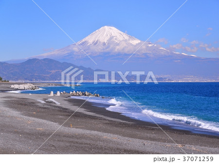 鎌ヶ崎からの冬の風景-8814501 37071259