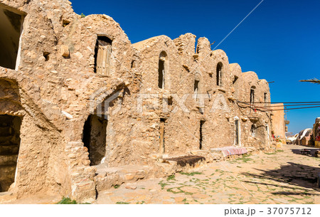 Ksar Hadada in in southeastern Tunisia. Star Wars Ksar Hadada in in southeastern Tunisia. Star Wars 37075712