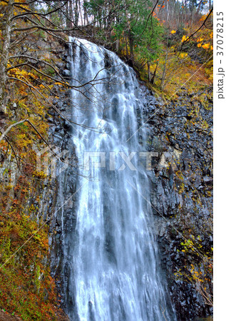 一ノ滝　秋田県北秋田市 37078215