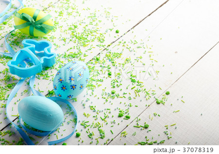 Coockie cutter in shape of easter bunny Coockie cutter in shape of easter bunny 37078319