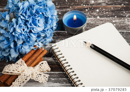 Blue hydrangea bouquet, note book 37079285