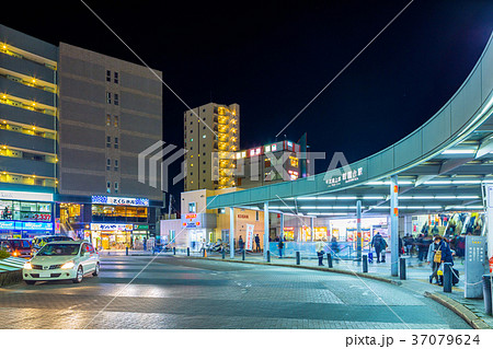 東武東上線 朝霞台駅 北朝霞駅 駅前の夜景の写真素材