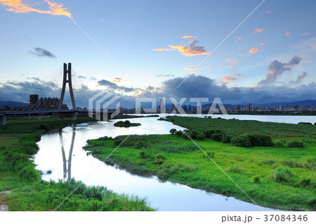 夕闇 たそがれ 薄暮 37084346