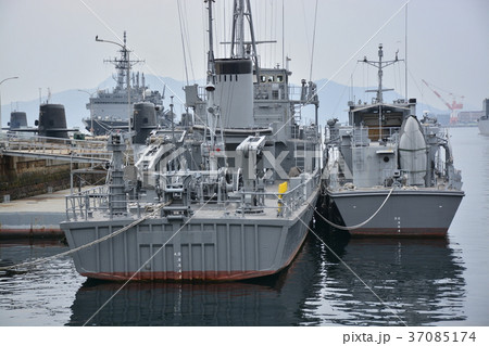海上自衛隊・停泊中の駆逐艦 海上自衛隊・停泊中の駆逐艦 37085174