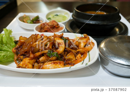 Nakji deopbap with Rice(bap) - Korea Food Nakji deopbap with Rice(bap) - Korea Food 37087902