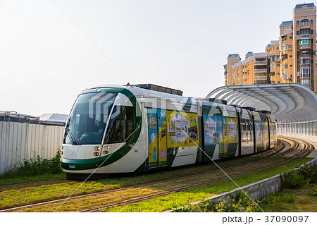 交通 通行 トラフィック 37090097