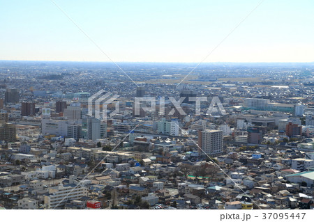 群馬県庁から南方向を見る 37095447
