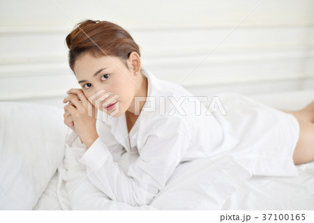bed4 37100165