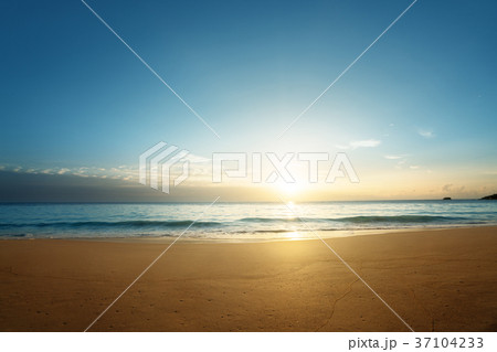 sunset on Seychelles beach 37104233