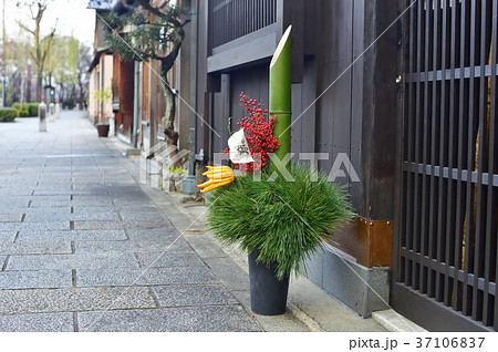 京都　祇園の正月風景 37106837