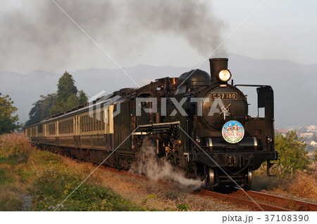 C57 180牽引のばんえつ物語号。2008/4/6 37108390