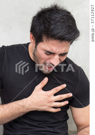 sick man with heart attack 37112927