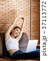 Working woman 37113772