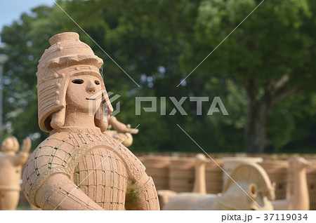 今城塚古墳 埴輪 武士 今城塚古墳 埴輪 武士 37119034