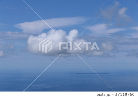 洋上の雲 37119760
