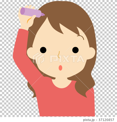 ヘアケアをする女性 ヘアケアをする女性 37120857