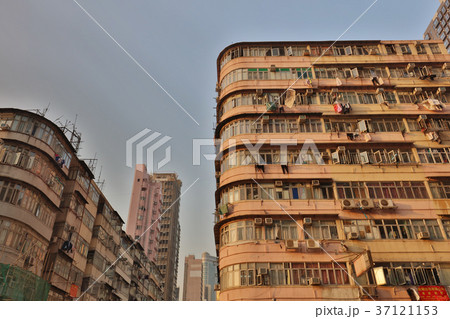 the Tong lau old house at kowloon 2017 the Tong lau old house at kowloon 2017 37121153