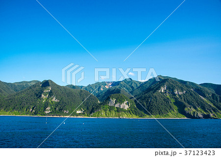 知床観光船からの景色 知床岬 知床観光船からの景色 知床岬 37123423