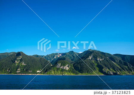 知床観光船からの景色 知床岬 知床観光船からの景色 知床岬 37123825