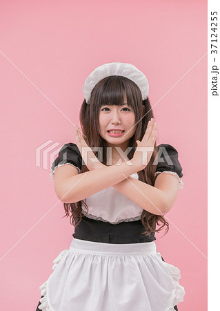 黒メイドコスプレ　不正解 37124255