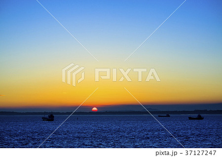 はしけ 艀 バージ船 37127247