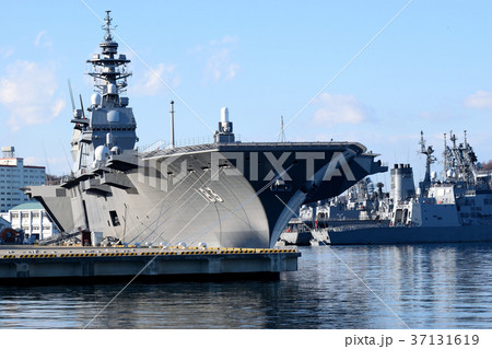 護衛艦いずも 37131619