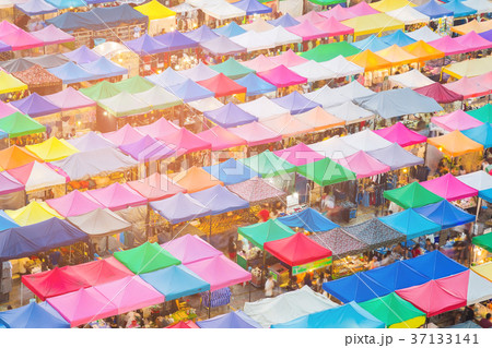 Weekend market top view multiple colour 37133141