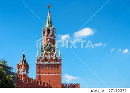 Spasskaya tower of Moscow Kremlin 37136575