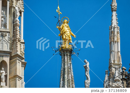 Madonnina atop Milan Cathedral 37136809
