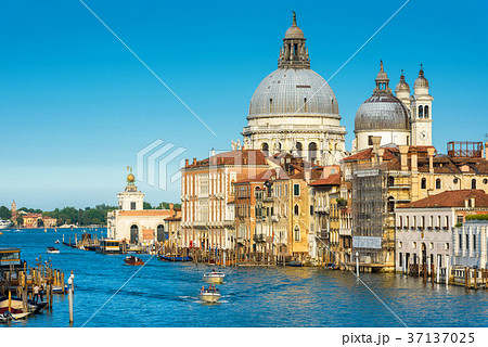 Grand Canal in Venice, Italy 37137025