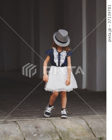 little funny girl posing outdoors little funny girl posing outdoors 37139781