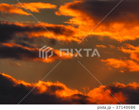 夕焼け雲 夕焼け空 夕焼け雲 夕焼け空 37140086