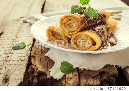 Pancakes with chocolate Pancakes with chocolate 37141099