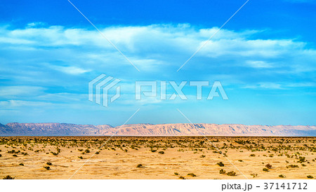 Chott el Djerid, a dry lake in Tunisia Chott el Djerid, a dry lake in Tunisia 37141712