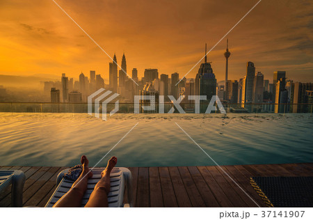 Traveler woman sleep on the sun bed 37141907